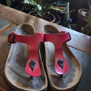 🍒 Cherry Red Gizeah Birkenstock Sandals 🍒